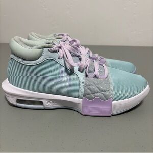 Nike Lebron Witness 8 Easter Glacier Blue Men's Basketball Shoes Athletic Size 8